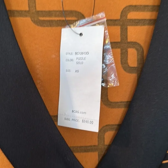 BCBG Maxazria wrap dress - Picture 5 of 6